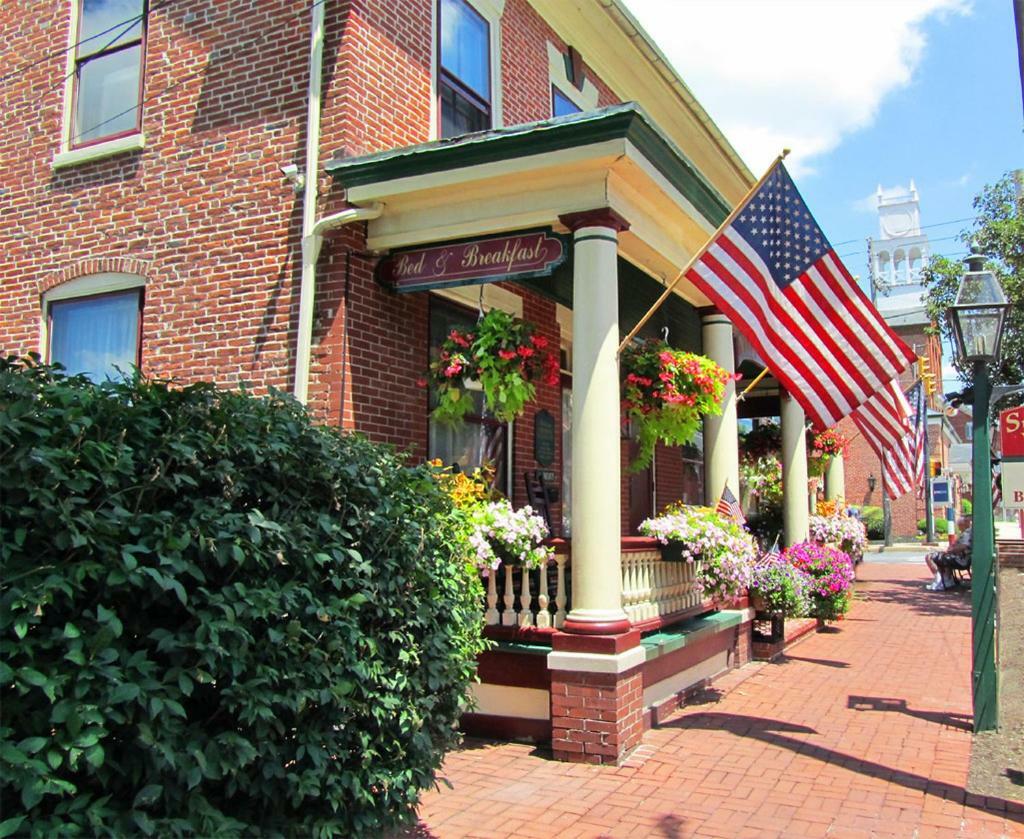 Strasburg Village Inn Exteriör bild